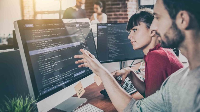 Yazılım Uzmanlığı Eğitimi Yazılım Uzmanlığı Eğitimi